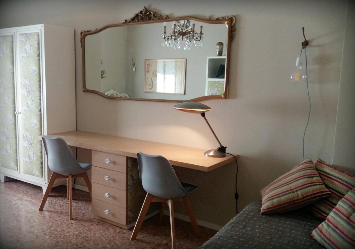 Apartment Charming Family Nest In Citta' Studi